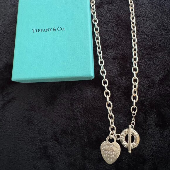 Tiffany & Co. Sterling Silver Heart Tag Toggle 18.5" Chain Necklace - Picture 9 of 13